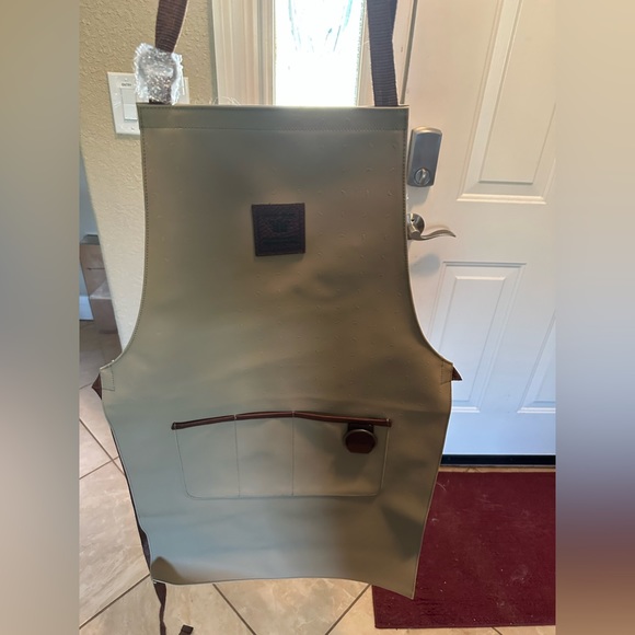 King Ranch Apron NWOT - Picture 4 of 4